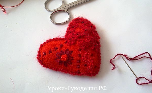 задекорировать валентинку, хендмейд, сердце из ткани